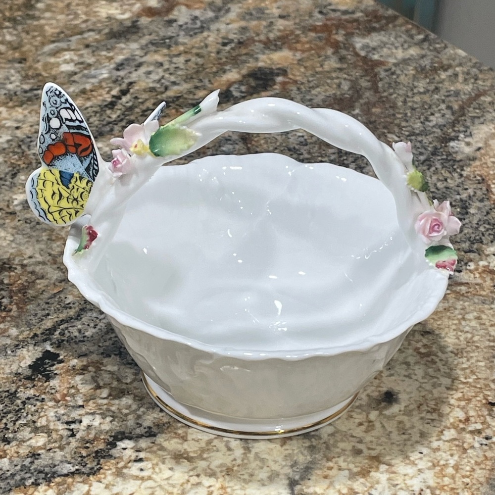 Vintage Maruri Masterpiece Bone China Basket with Butterfly Accent